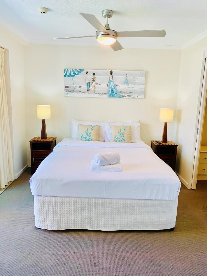 Emerald Sands Holiday Apartments เซิร์ฟเฟอร์สพาราไดซ์ ภายนอก รูปภาพ