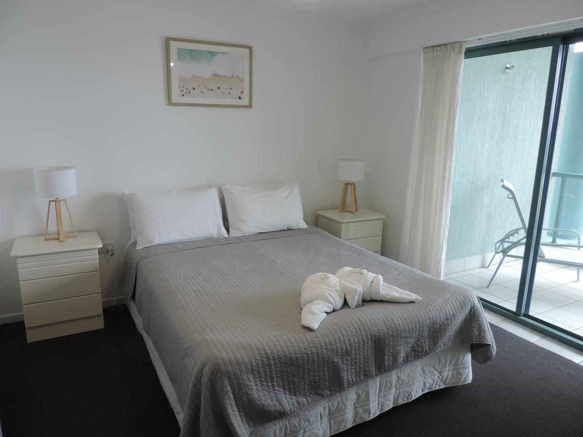 Emerald Sands Holiday Apartments เซิร์ฟเฟอร์สพาราไดซ์ ภายนอก รูปภาพ