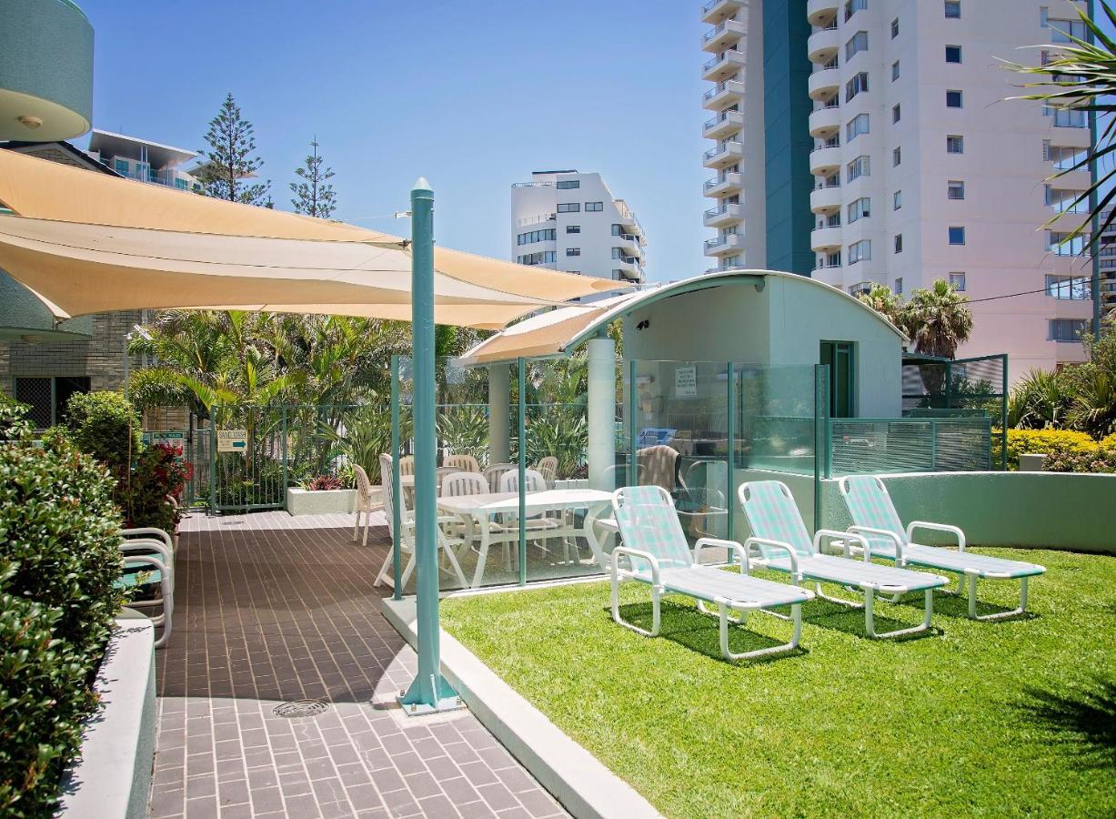 Emerald Sands Holiday Apartments เซิร์ฟเฟอร์สพาราไดซ์ ภายนอก รูปภาพ